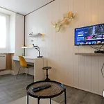 Ausommet - Ideal Pro Ou Couple - Centre De Pau